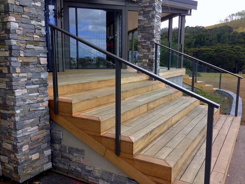 Check out the top-grade glass balustrades in New Zealand