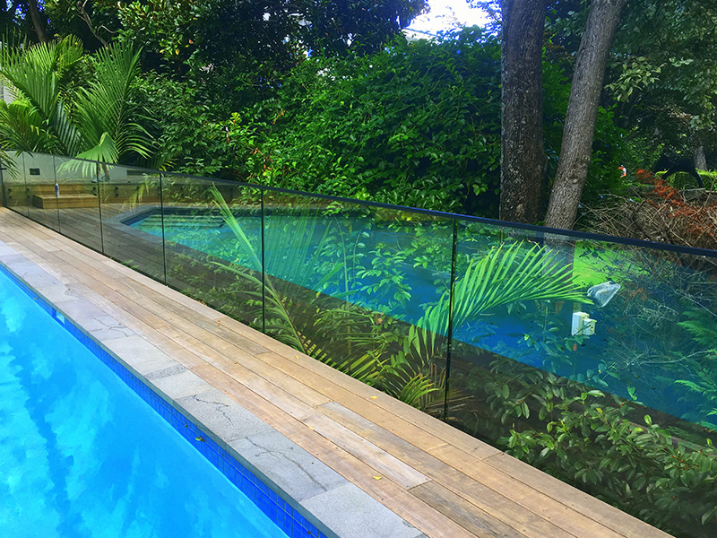 Pool Fencing - Provista Balustrades - Glass Swimming pool fencing