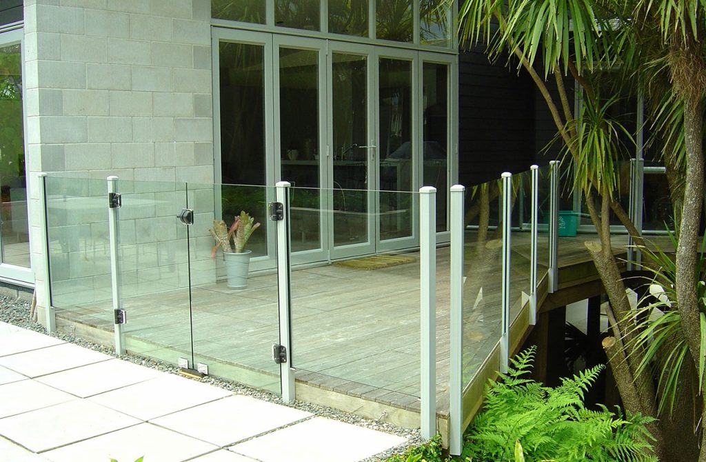 Provista Balustrade Systems - Semi Frameless Glass