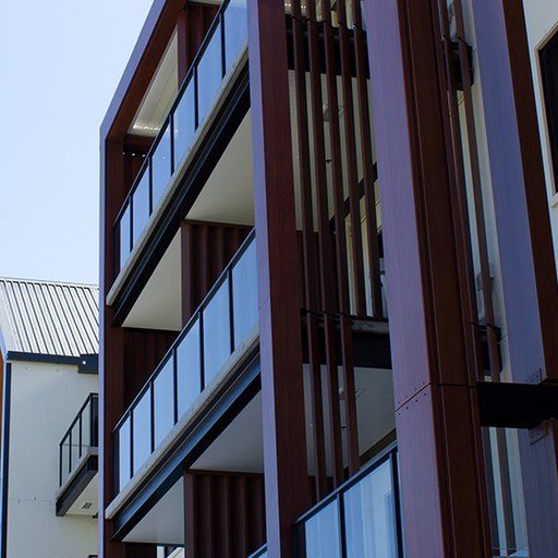 provista-glass-balustrades